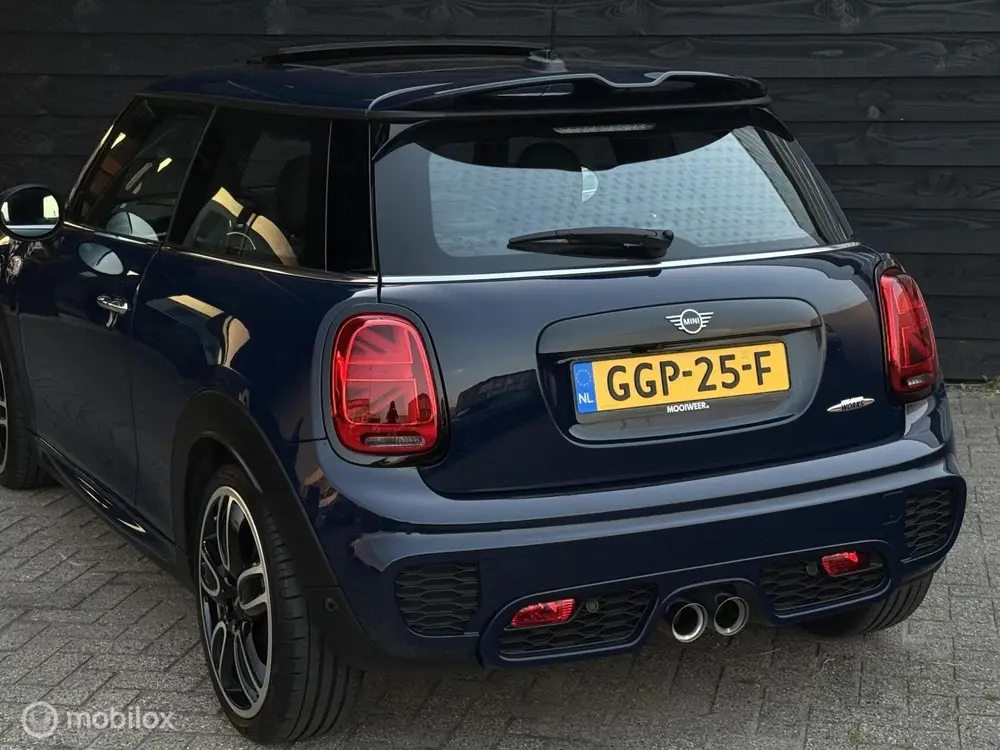 Mini 3-Deurs 2.0 John Cooper Works | Pano | Leder | HUD | 231 PK uit 2019, foto 9
