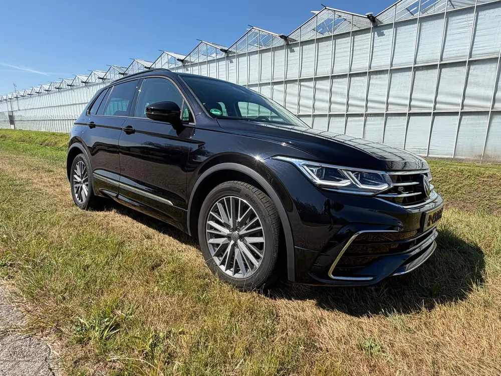 Volkswagen Tiguan 1.5 TSI 150pk DSG lage kmstand 51.000 ! uit 2020