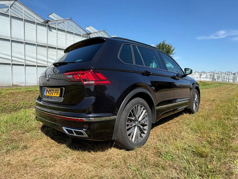 Volkswagen Tiguan 1.5 TSI 150pk DSG lage kmstand 51.000 ! uit 2020, foto 2