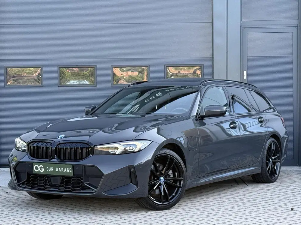 BMW 3-serie 320e xDrive M-Sport uit 2022