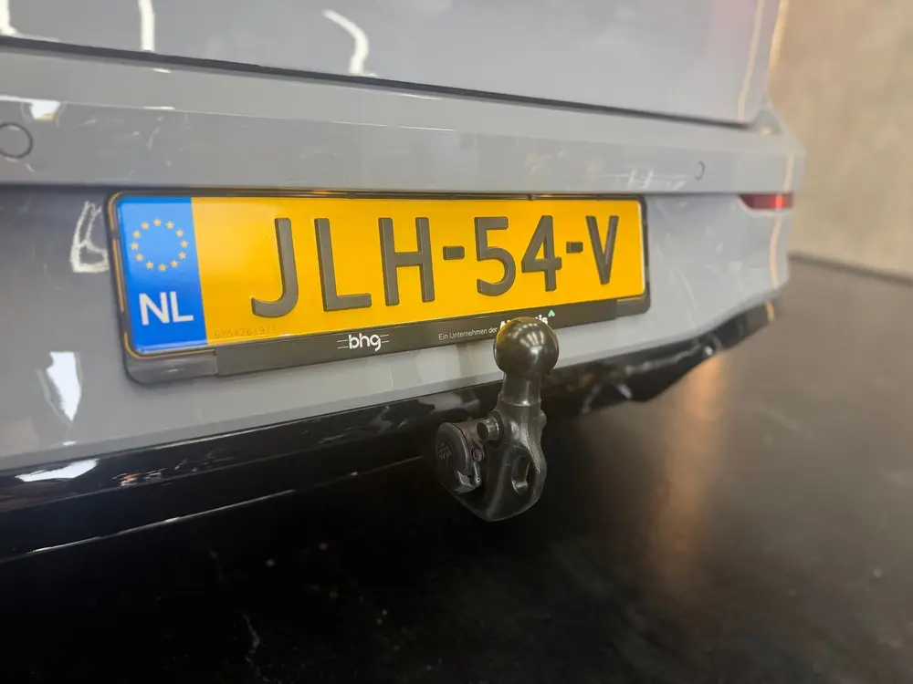 Volkswagen Golf 8.5 1.5 eTSI R-Line 150PK | Pano | 360 | H&K uit 2025, foto 8