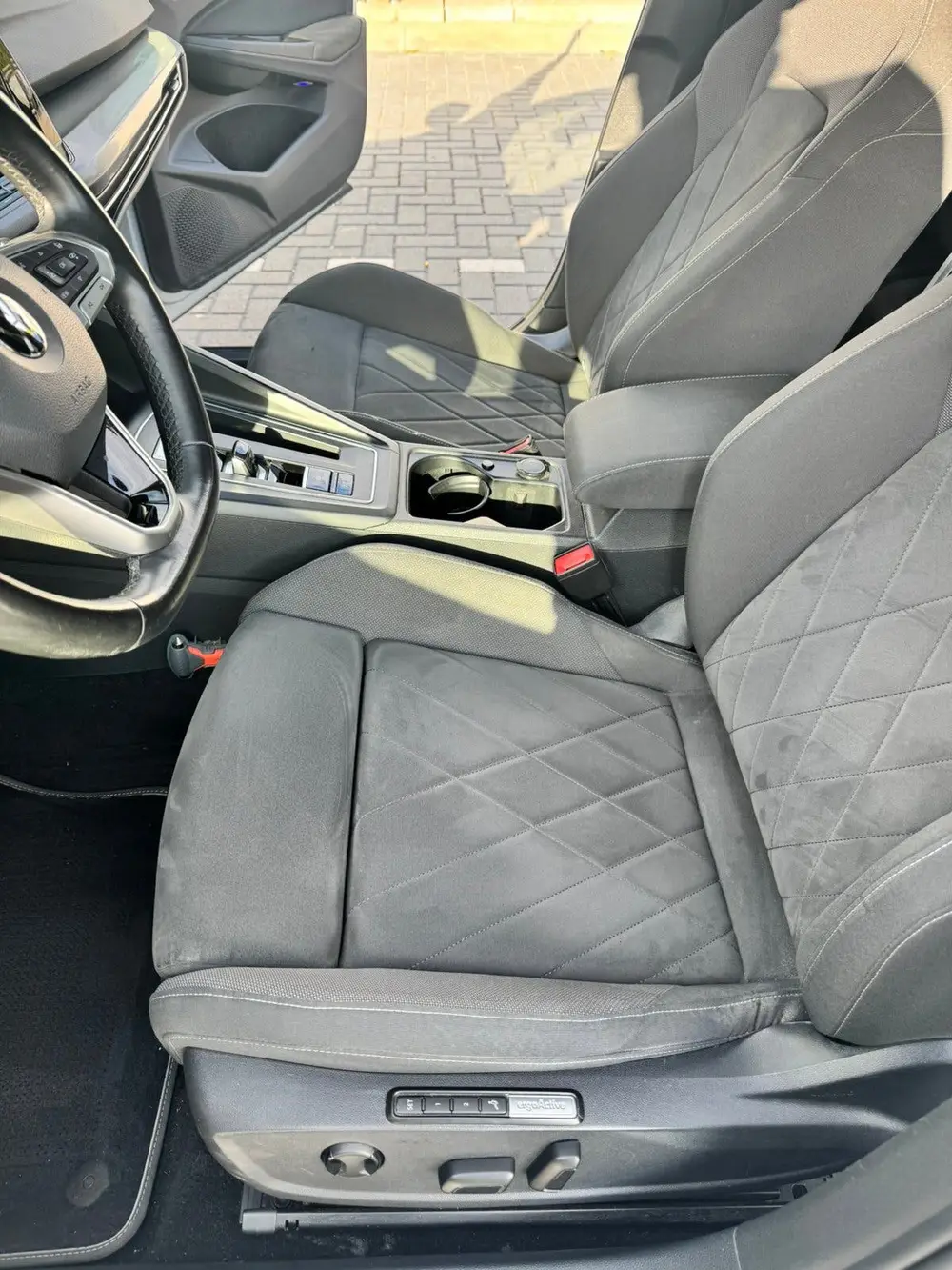 Volkswagen Golf 1.5 Etsi 150pk 7-DSG 2020 Grijs uit 2020, foto 9