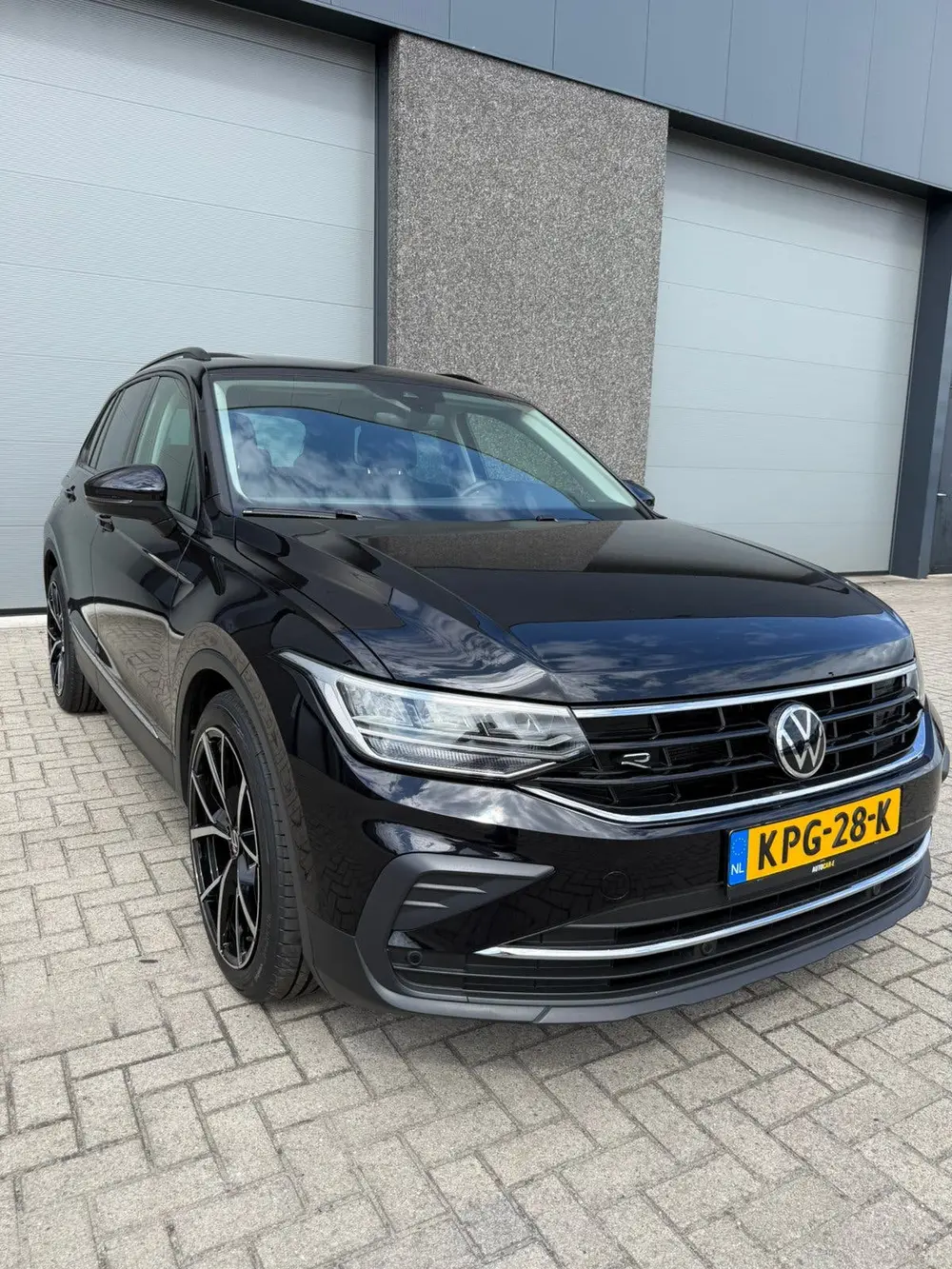 Volkswagen Tiguan 1.4 TSI eHybrid (bj. 2023)| Business+|PANO uit 2023, foto 6