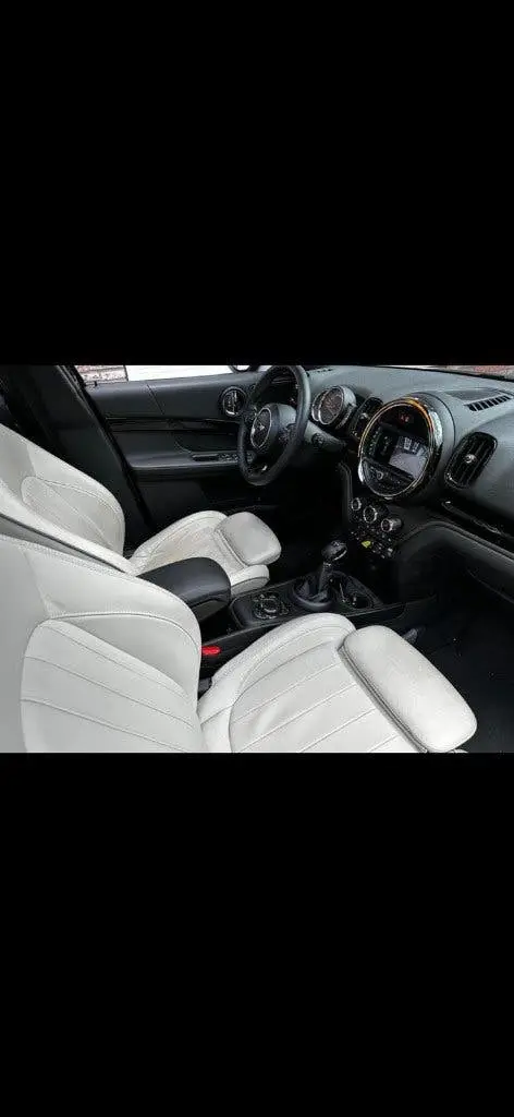 Mini Countryman Countryman 1.5 E 224pk All4 Aut. 2019 Zwart uit 2019, foto 5
