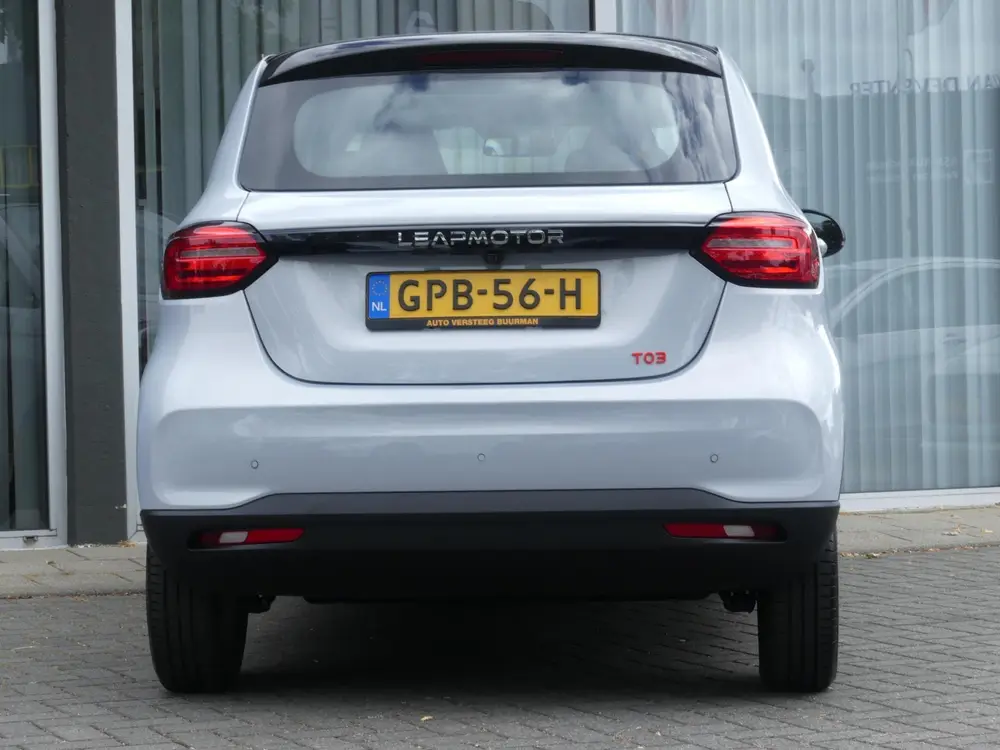 Leapmotor T03 Design 37.3 kWh Navigatie, Park. sensoren acht uit 2024, foto 8
