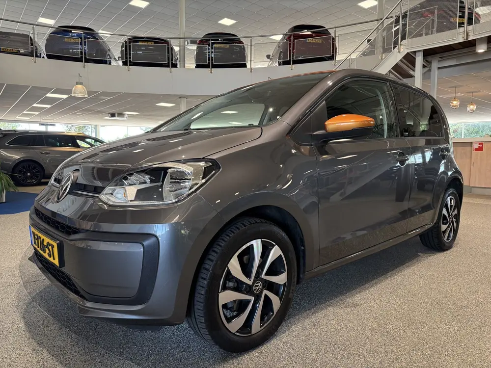 Volkswagen Up! 1.0 Active, Camera, Cruise control, Climate c uit 2023, foto 5