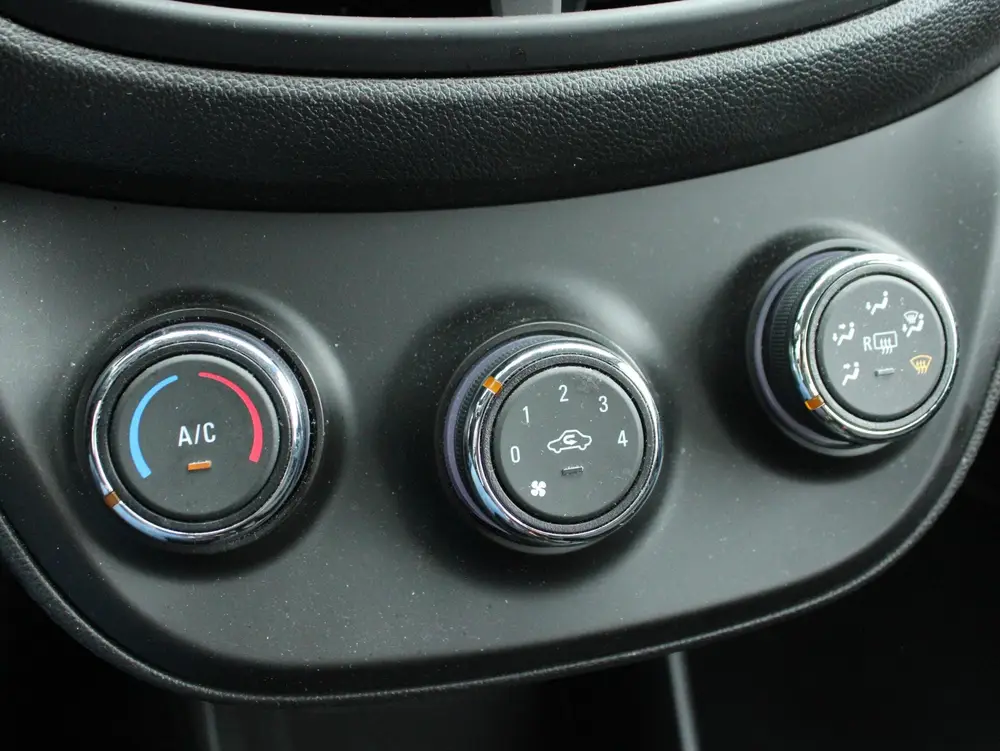 Opel Karl 1.0 ecoFLEX 120 Jaar Edition Airconditioning, Lich uit 2019, foto 12