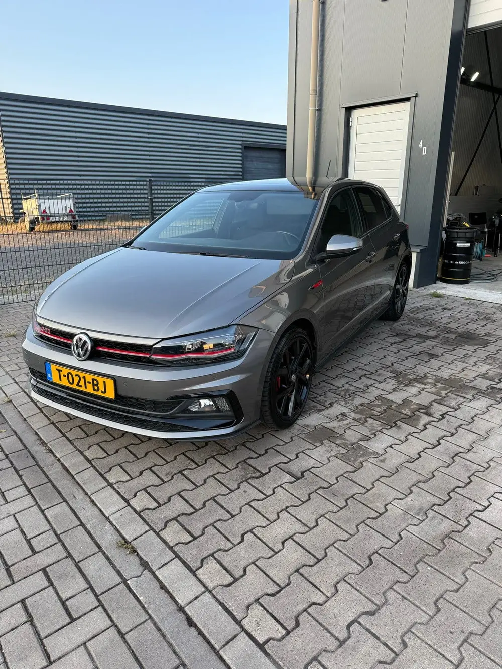 Volkswagen Polo GTI 2.0 TSI DSG 200PK uit 2019, foto 3