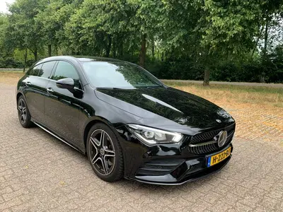 Mercedes-Benz CLA M B CLA 200 Shooting brake PANO AMGLine in uit 2020