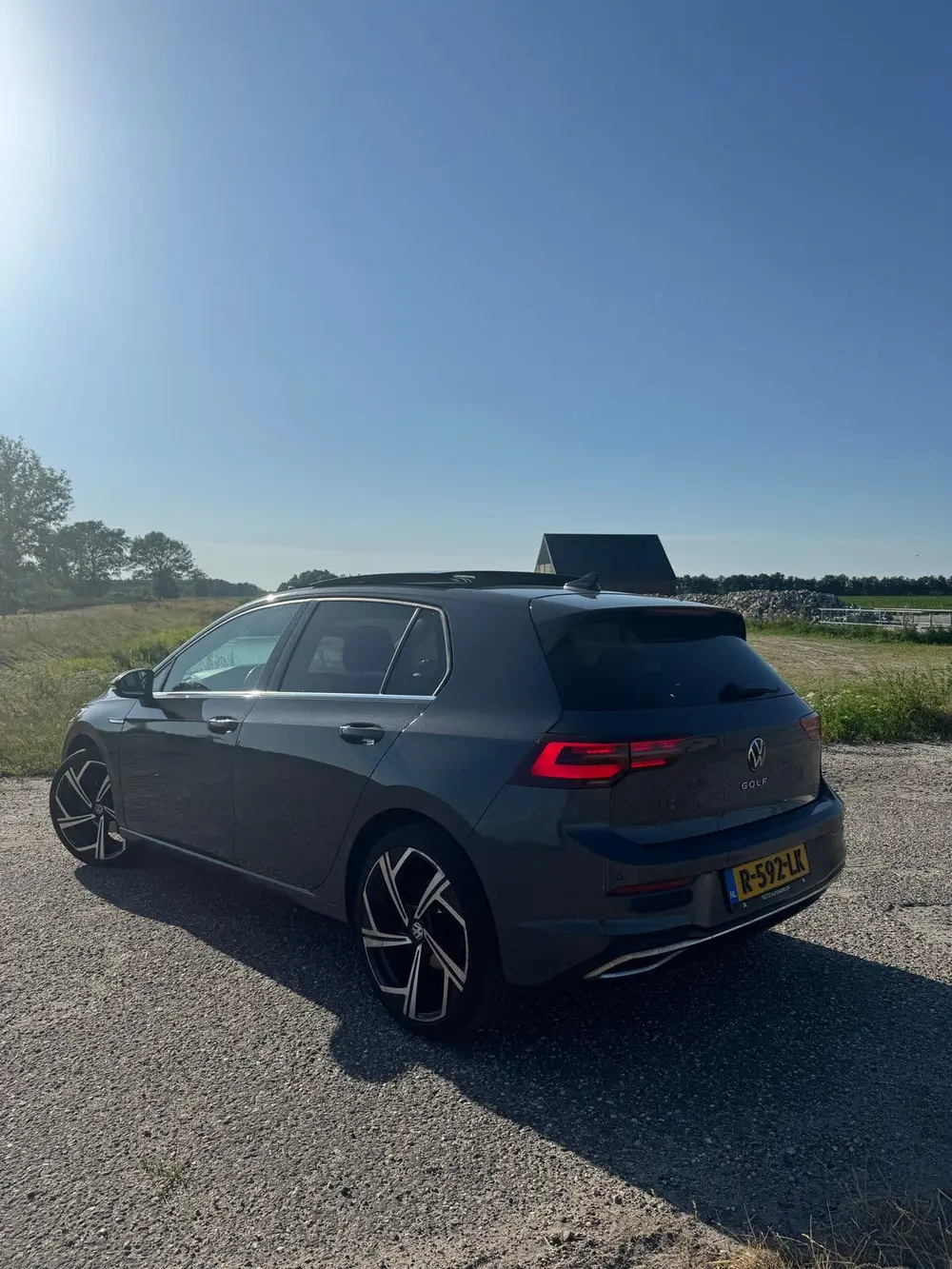 Volkswagen Golf 1.5 TSI Style 150pk 2020 Grijs uit 2020, foto 2