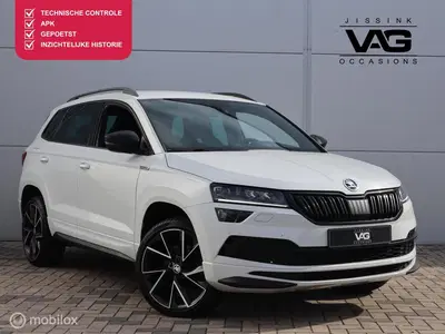 Skoda Karoq 1.5 TSI Sportline Automaat Trekhaak Canton uit 2021