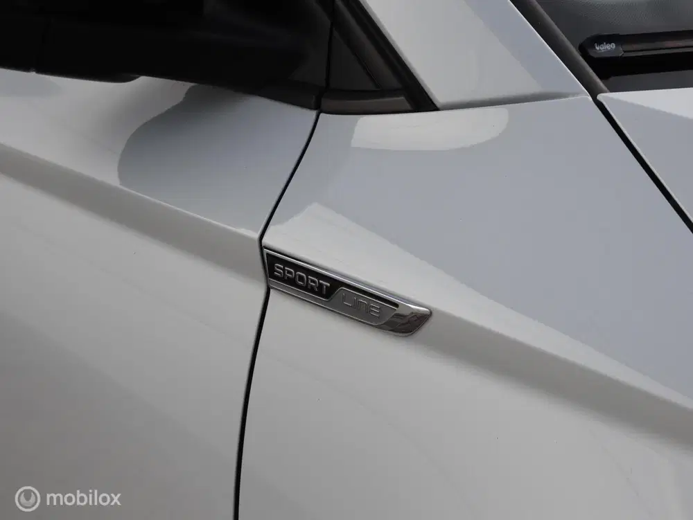 Skoda Karoq 1.5 TSI Sportline Automaat Trekhaak Canton uit 2021, foto 10