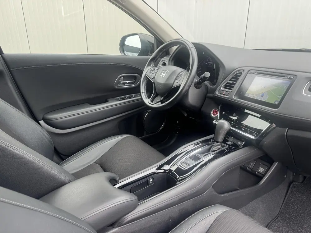 Honda Hr-V 1.5 i-VTEC Executive|NL-Auto|Panoramadak|Navi uit 2020, foto 4