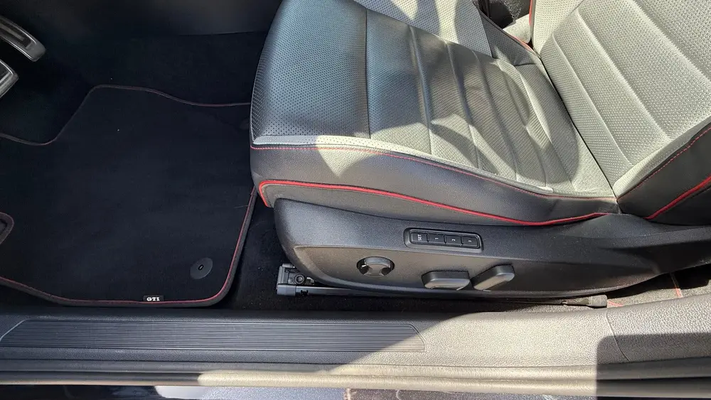 Volkswagen Golf 8 GTI 245pk 7-DSG 2021 VOL | Leder |HUD |DCC uit 2021, foto 12