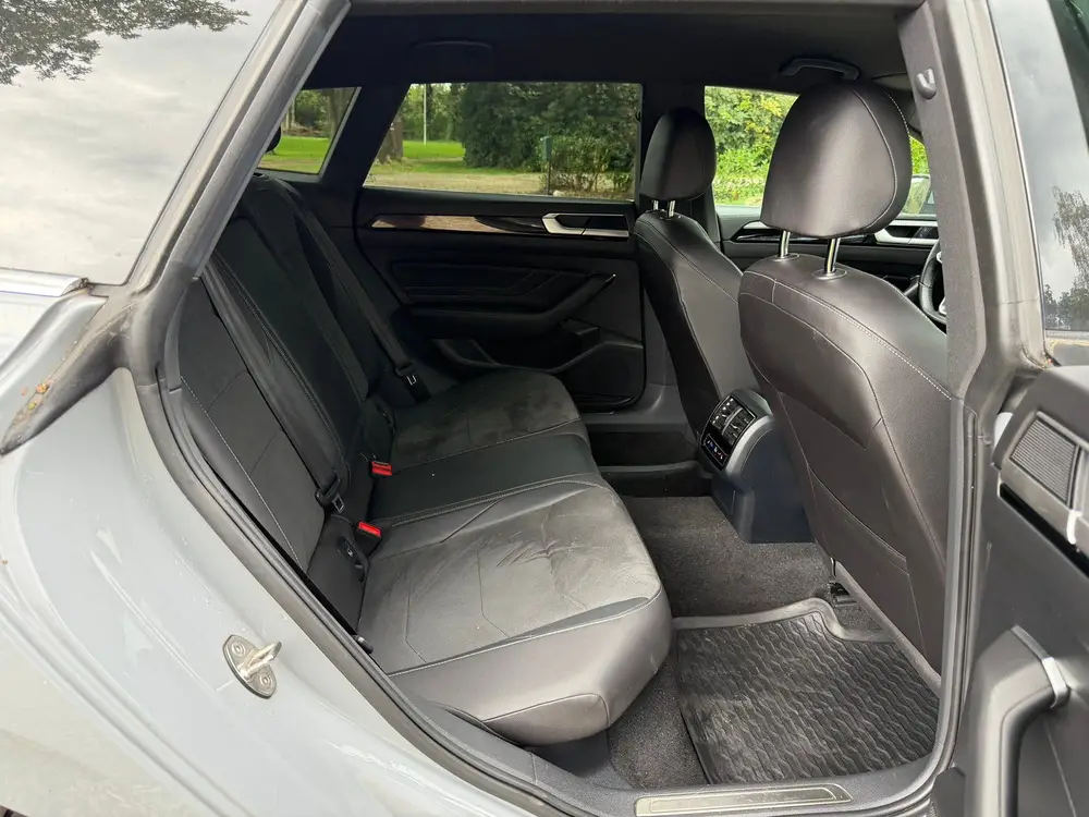 Volkswagen Arteon Shooting Brake Arteon 1.4 Ehybrid 218pk 6-DSG 2022 Grijs uit 2022, foto 17