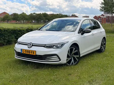 Volkswagen Golf 1.0 TSI Life Business 2021 CarPlay orig. NL uit 2021