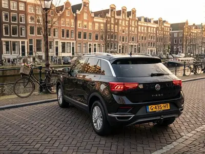 Volkswagen T-Roc 1.5 TSI 150pk 2019 Zwart uit 2019
