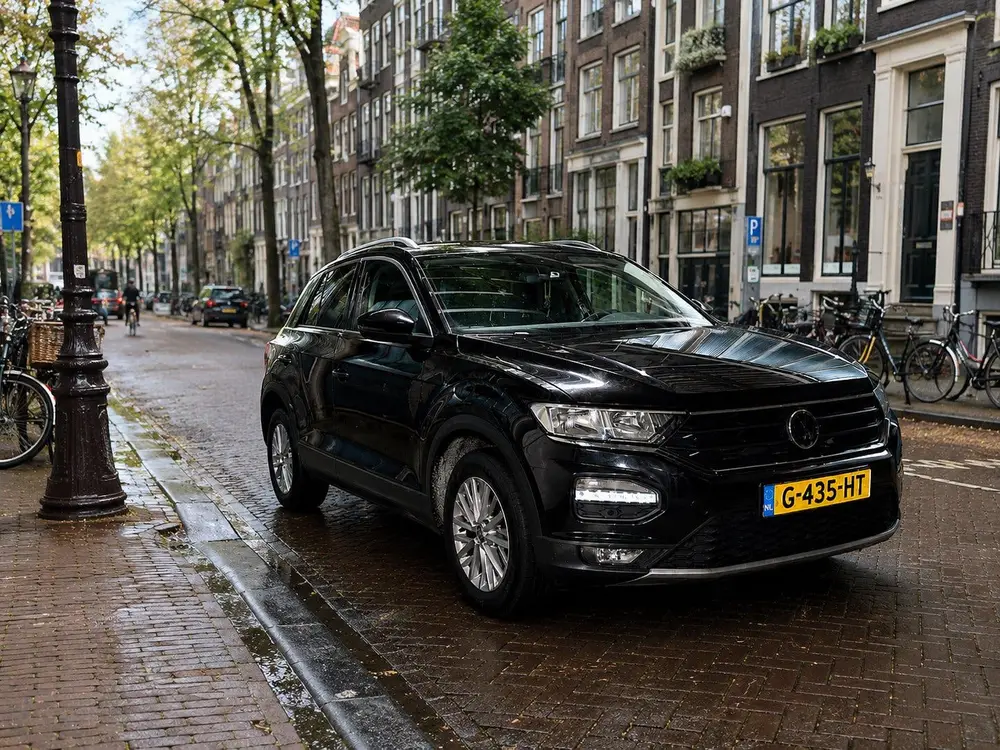 Volkswagen T-Roc 1.5 TSI 150pk 2019 Zwart uit 2019, foto 3