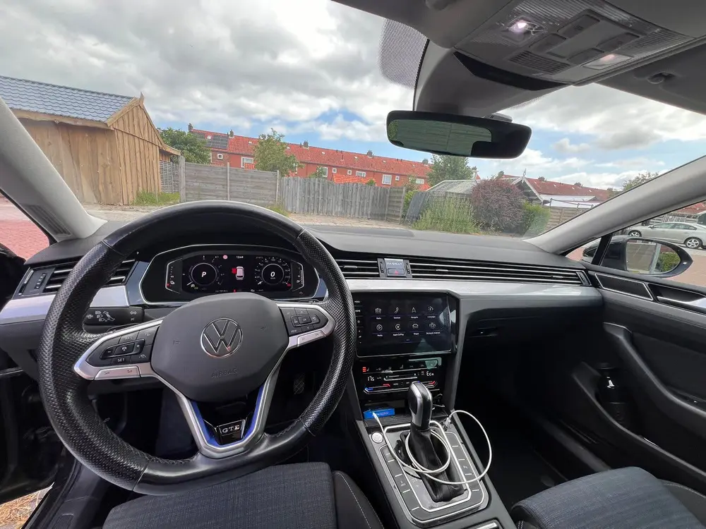 Volkswagen Passat Variant Passat 1.4 TSI Phev 218pk 6-DSG 2021 Zwart uit 2021, foto 6