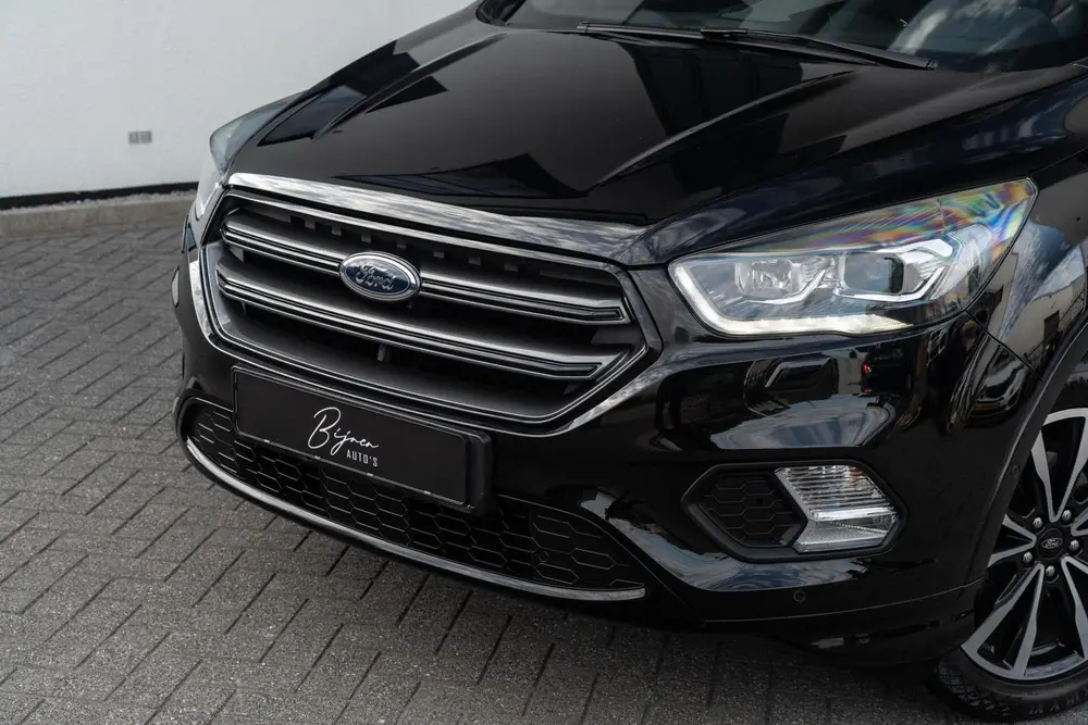 Ford Kuga 1.5 150PK ST-Line TREKHAAK / DESIGN PACK / CAMERA uit 2019, foto 4