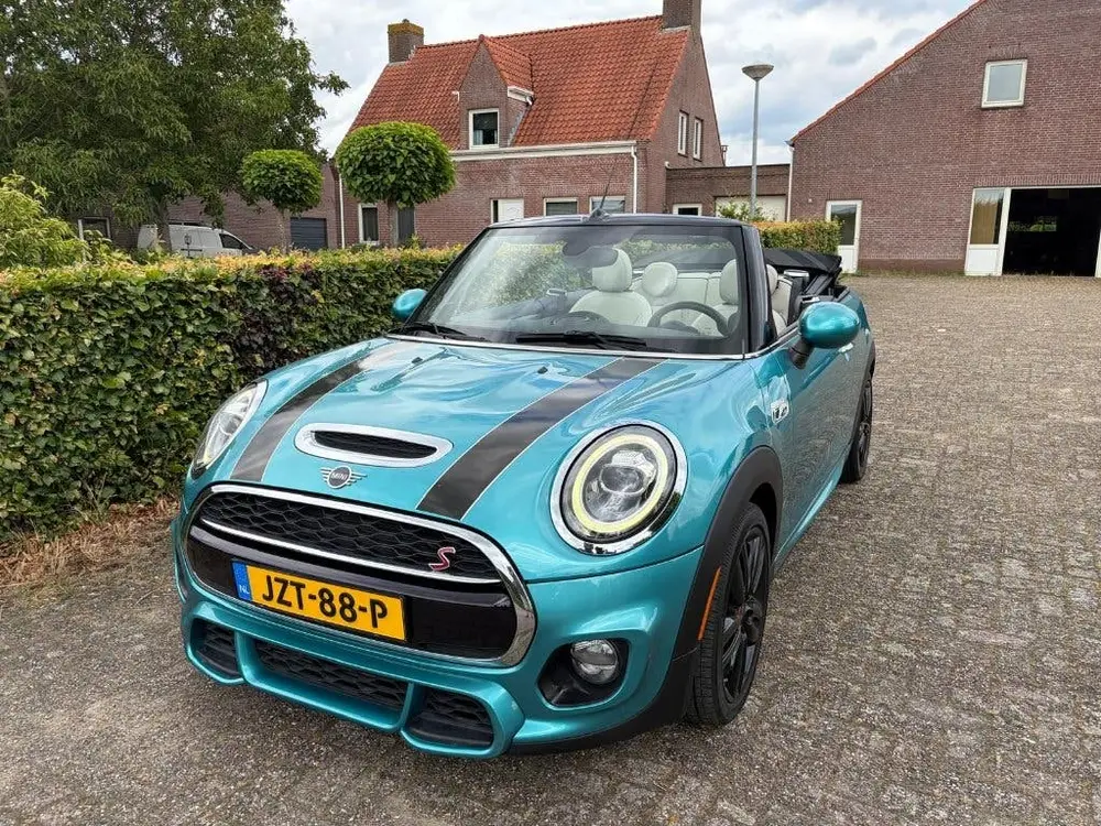 Mini Cooper 2.0 Cooper S Cabrio Chili 2019 JCW Pakket uit 2019