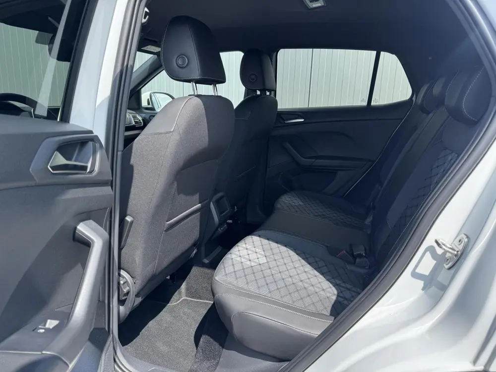 Volkswagen T-Cross 1.0 TSI R-Line Edition|Navi|Als nieuw! uit 2025, foto 20