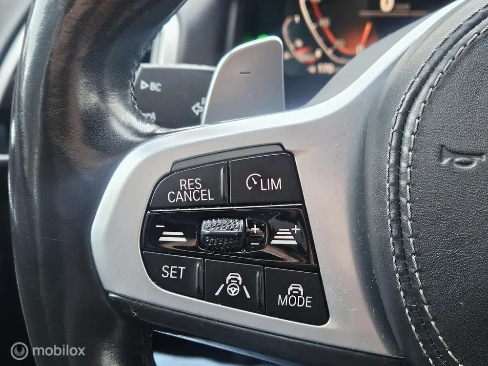 BMW 8-serie 840i M-Sport High Executive uit 2021, foto 15
