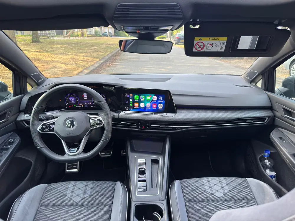 Volkswagen Golf 1.5 eTSI R-Line DSG Pano Harman IQ.Light uit 2021, foto 12