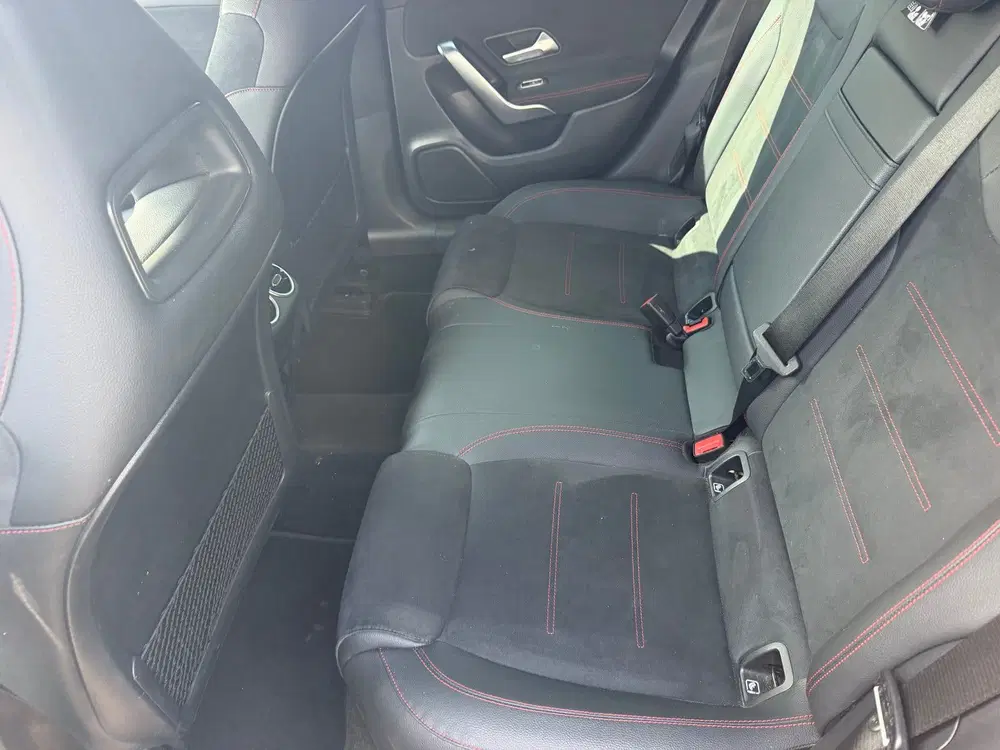 Mercedes-Benz CLA CLA 180 Shootingbrake 2023 Zwart Pano BTW uit 2023, foto 9