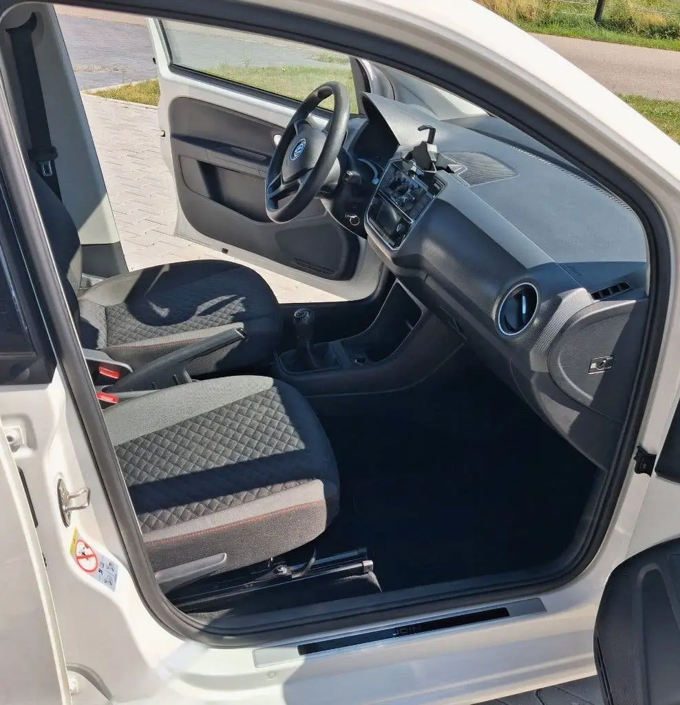 Volkswagen Up! VW Up! 1.0 BMT move up! Join| 75pk| 1e eig.| apk 30-06-2028| uit 2019, foto 10
