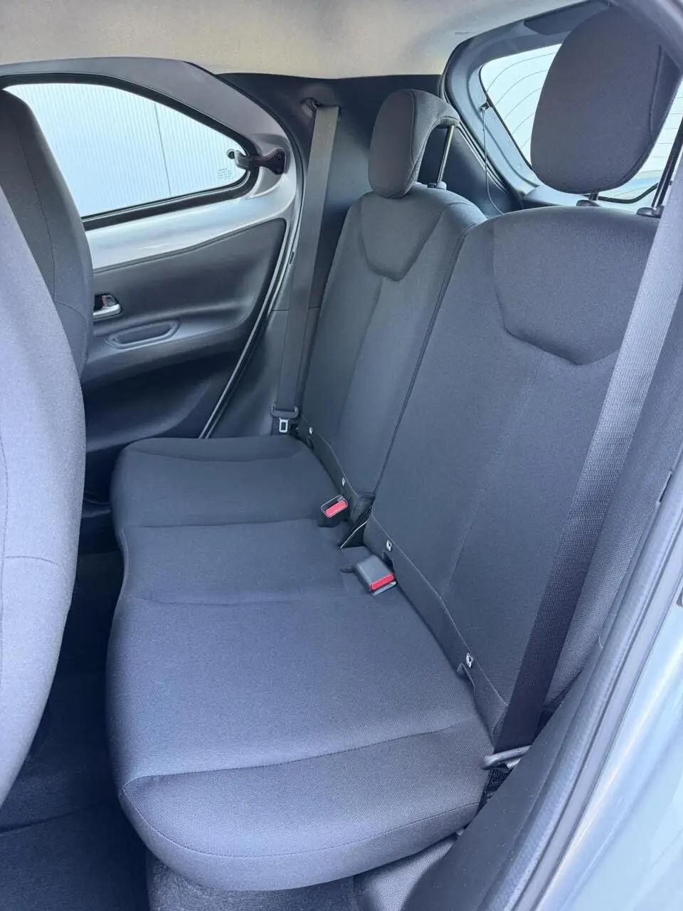 Toyota Aygo X 1.0 VVT-i MT Play uit 2023, foto 8