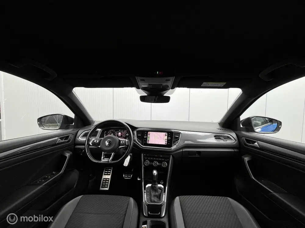 Volkswagen T-Roc 1.5 TSI DSG R-line/CARPLAY/CLIMA/LED/CAMERA uit 2021, foto 11