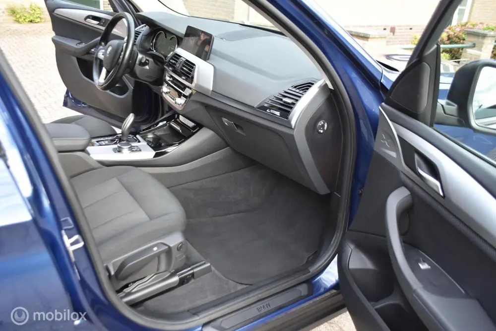 BMW X3 X Drive20i Exe Aut uit 2019, foto 16