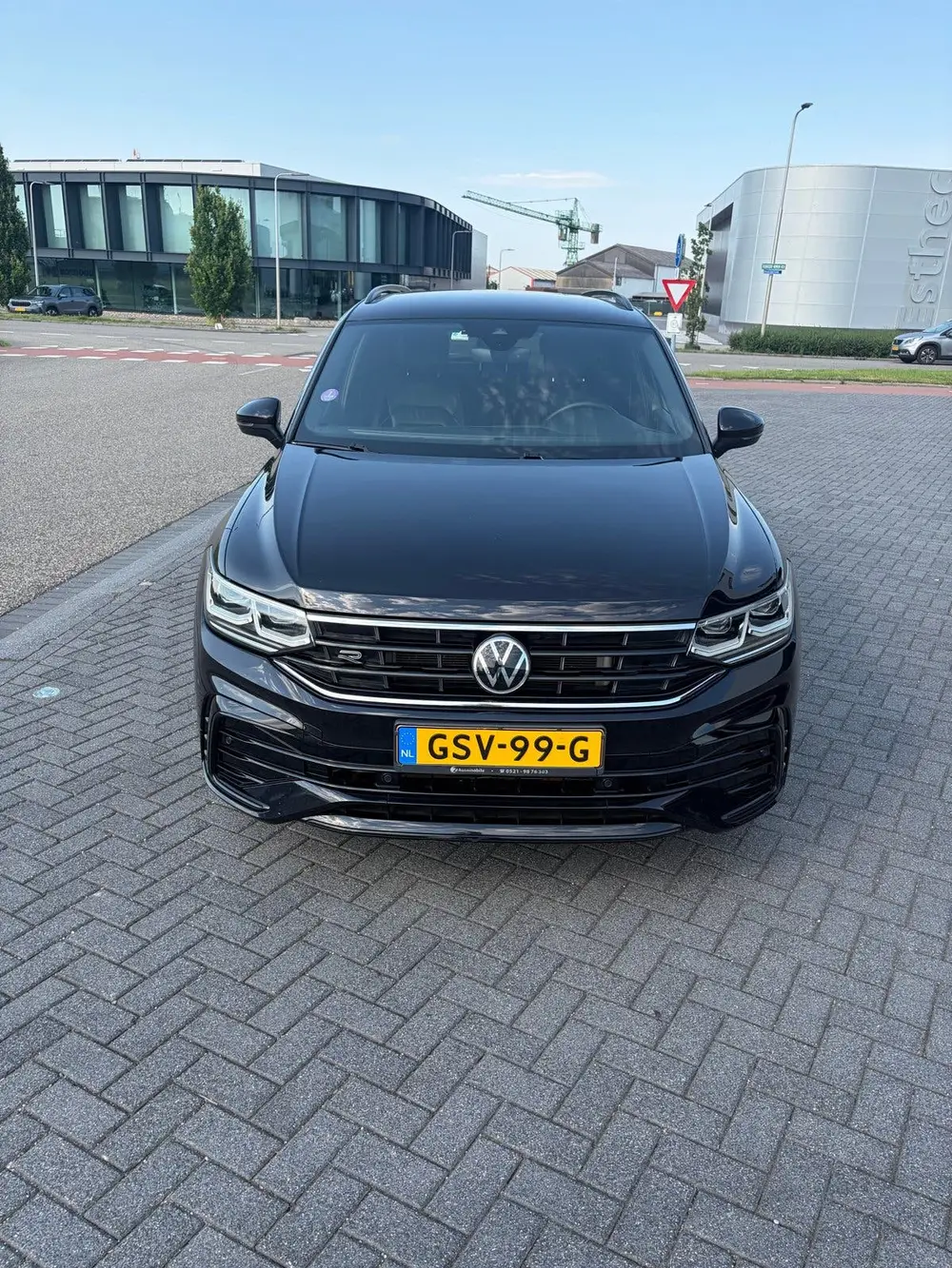 Volkswagen Tiguan 1.4 TSI Ehybrid 245pk DSG 2021 Zwart uit 2021, foto 5