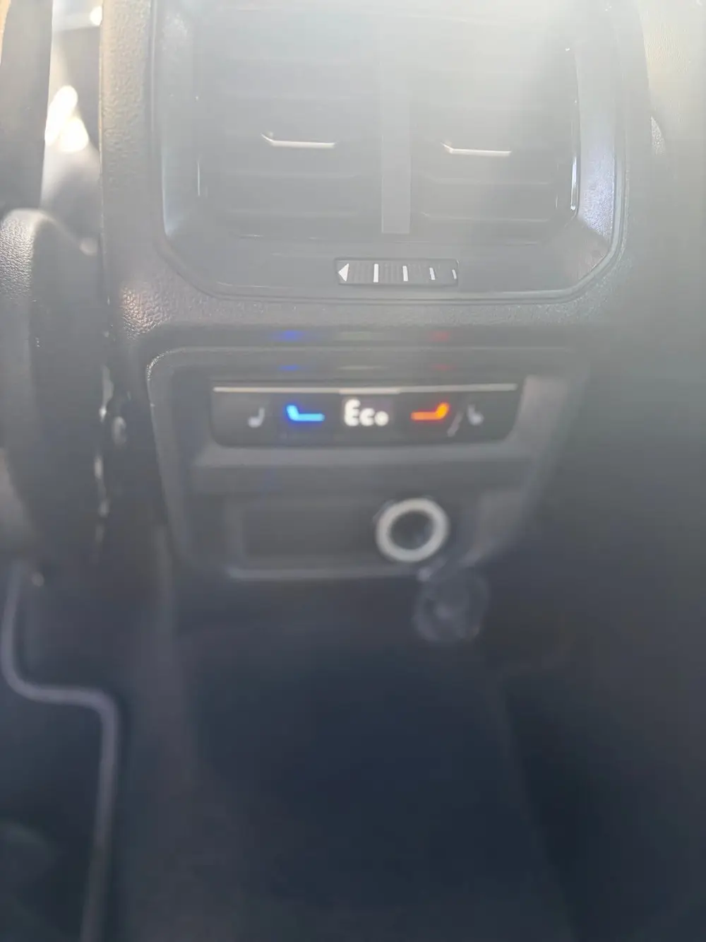 Volkswagen Tiguan 1.4 TSI Ehybrid 245pk DSG 2021 Zwart uit 2021, foto 9