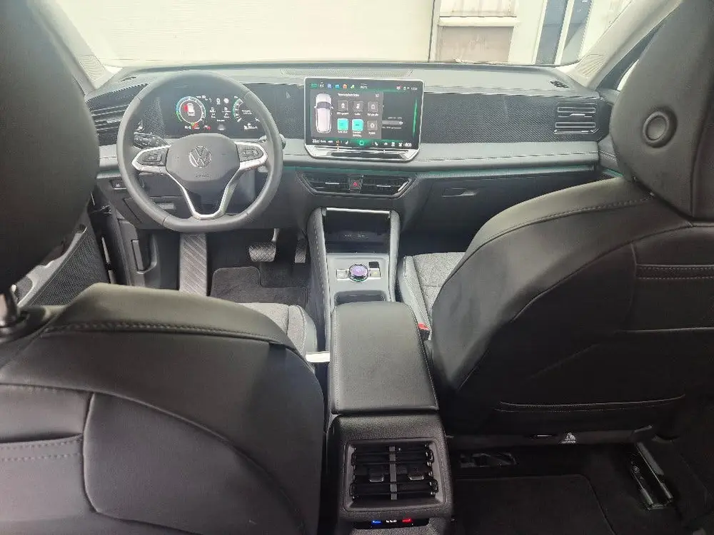 Volkswagen Tiguan VW Tiguan 1.5 Plug in HYBRIDE 204pk Dsg-6 2024 40 kW /120km uit 2024, foto 14