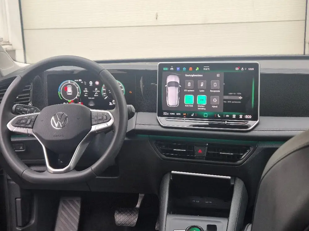 Volkswagen Tiguan VW Tiguan 1.5 Plug in HYBRIDE 204pk Dsg-6 2024 40 kW /120km uit 2024, foto 17