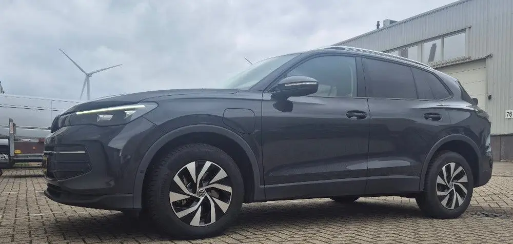 Volkswagen Tiguan VW Tiguan 1.5 Plug in HYBRIDE 204pk Dsg-6 2024 40 kW /120km uit 2024, foto 18