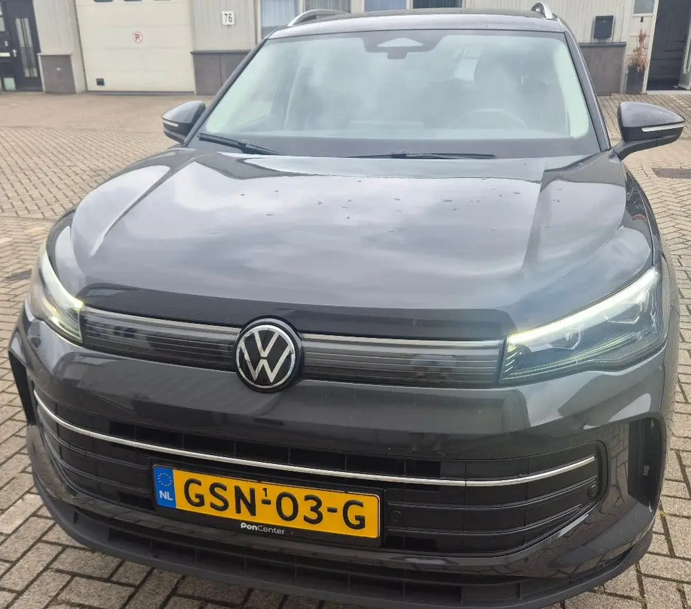 Volkswagen Tiguan VW Tiguan 1.5 Plug in HYBRIDE 204pk Dsg-6 2024 40 kW /120km uit 2024, foto 2