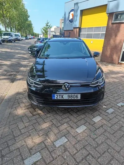 Volkswagen Golf vwgolf 8 variant 2.0tdi 2022 -110kw,automat-58tkm uit 2022