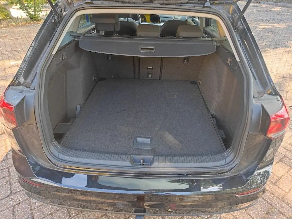 Volkswagen Golf vwgolf 8 variant 2.0tdi 2022 -110kw,automat-58tkm uit 2022, foto 2