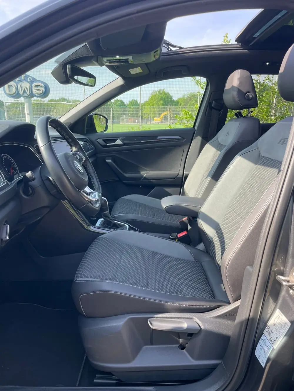 Volkswagen T-Roc 1.5 TSI 150pk 7-DSG 2019 Grijs uit 2019, foto 7