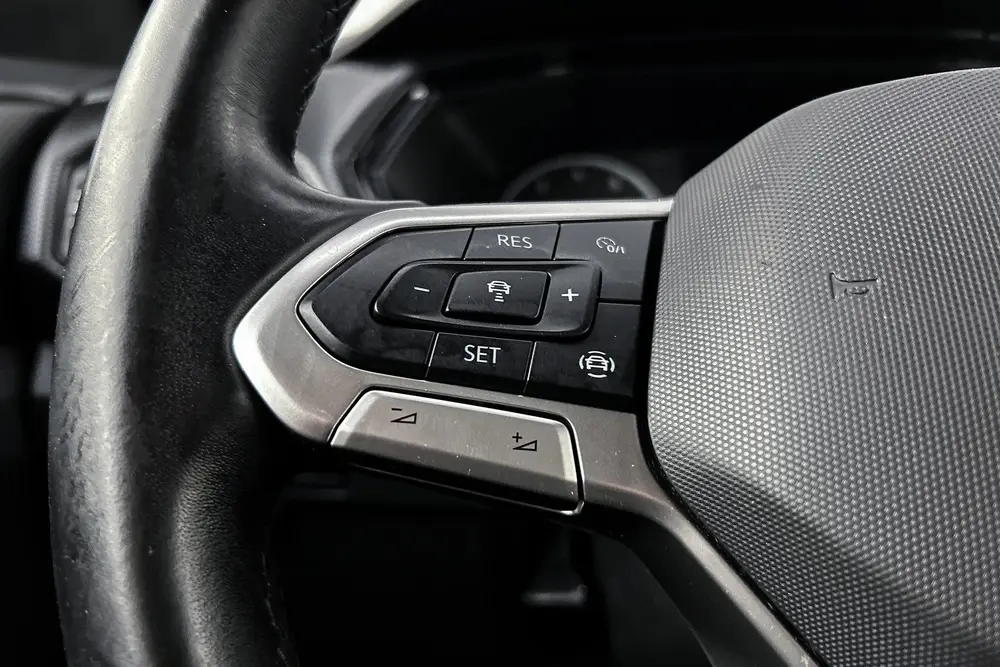 Volkswagen T-Cross 1.0 TSI Life | Adaptieve cruise control | uit 2022, foto 18