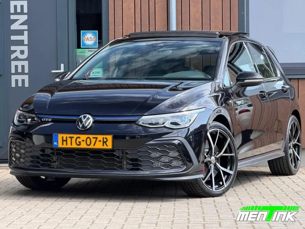Volkswagen GOLF 1.4 EHYBRID GTE Pano 19” R velgen Led uit 2021