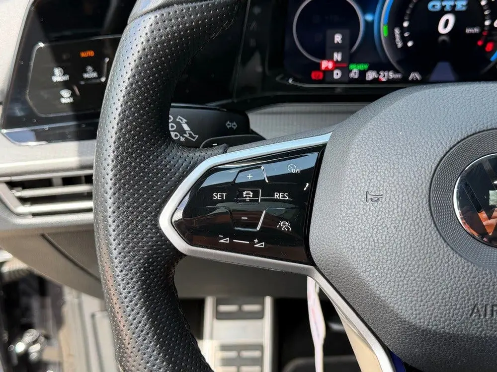 Volkswagen GOLF 1.4 EHYBRID GTE Pano 19” R velgen Led uit 2021, foto 12