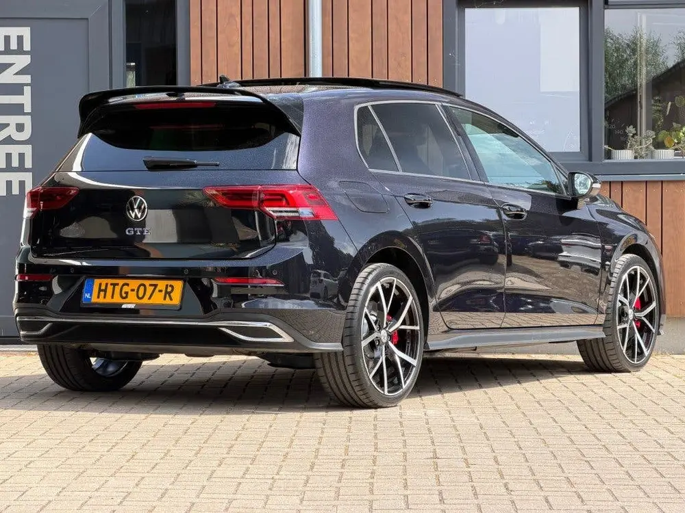 Volkswagen GOLF 1.4 EHYBRID GTE Pano 19” R velgen Led uit 2021, foto 4