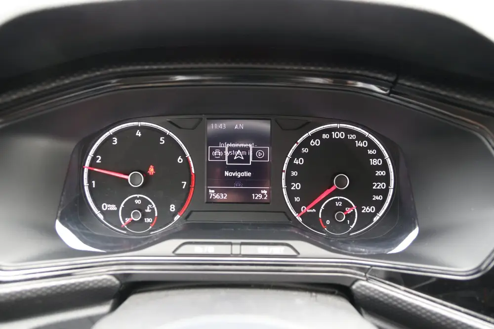 Volkswagen T-Cross 1.0 TSI Life Business / Navi / Cruise / P uit 2020, foto 11