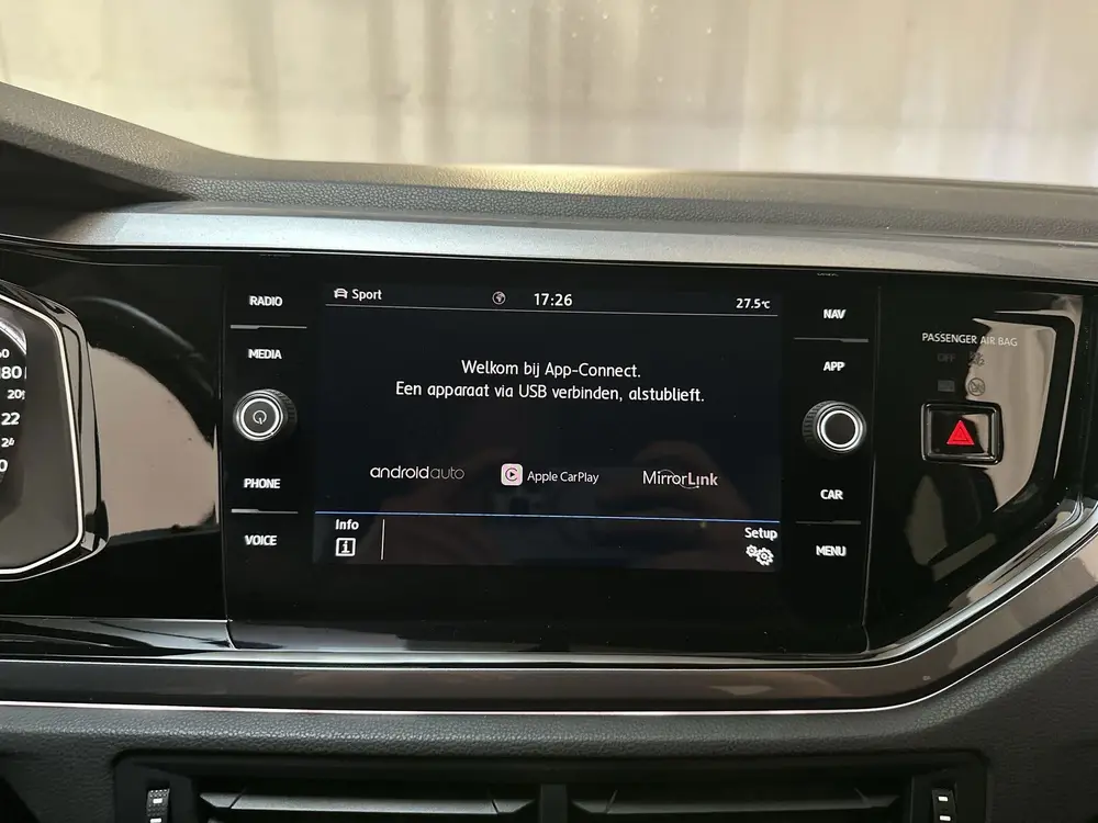 Volkswagen Polo 1.0 TSI Highline Business R R-Line Parkeerse uit 2021, foto 11