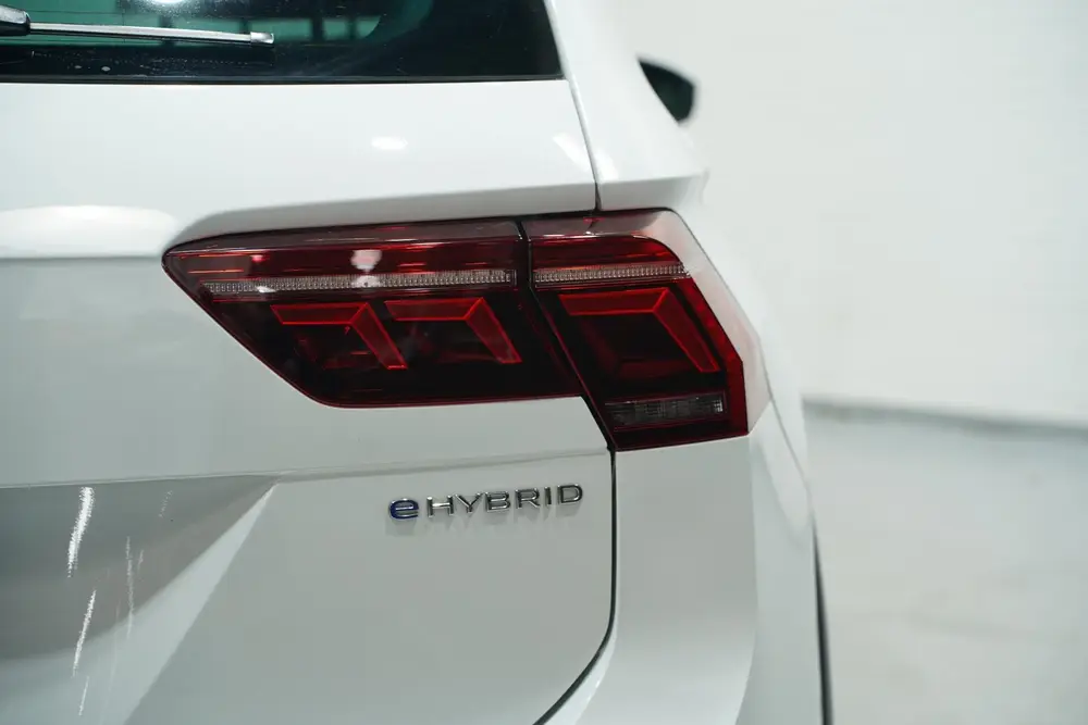Volkswagen Tiguan 1.4 TSI eHybrid R-Line Business+ NAP SOH 8 uit 2022, foto 11