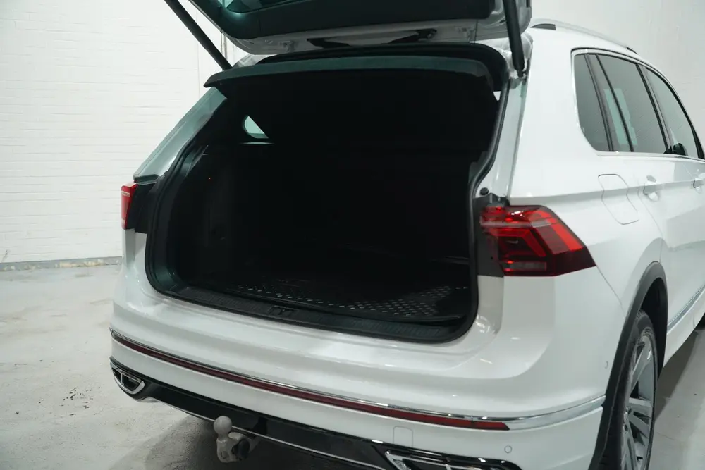 Volkswagen Tiguan 1.4 TSI eHybrid R-Line Business+ NAP SOH 8 uit 2022, foto 15